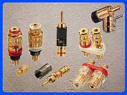 (Stück) WBT Polklemme 0702-11, Hochglanz Goldfinish